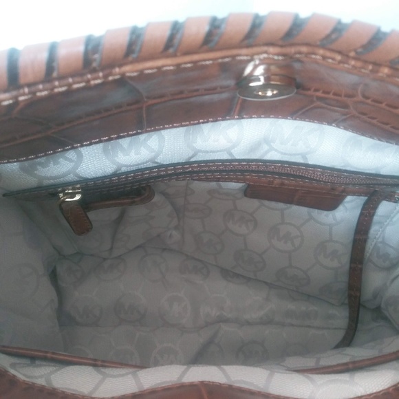 Michael Kors "Hamilton" Zebra Print Canvas & Leather Trim Tote - Picture 14 of 16